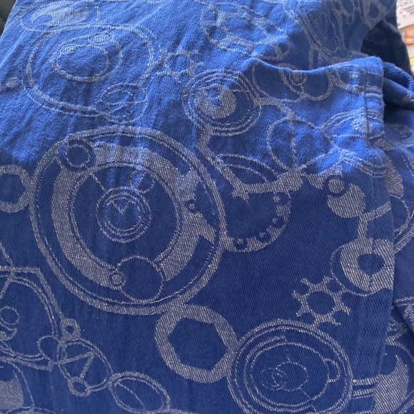 Tardis Blue Quantum Yaro Sling *Never Used* washed once - Picture 2 of 2